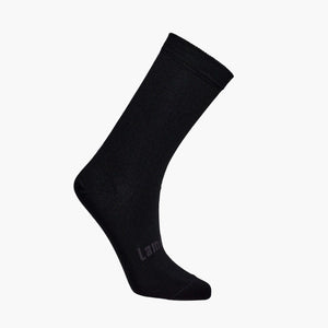Merino Wool Crew Socks for Woman in Black from the Essential Collection, soft and breathable design.