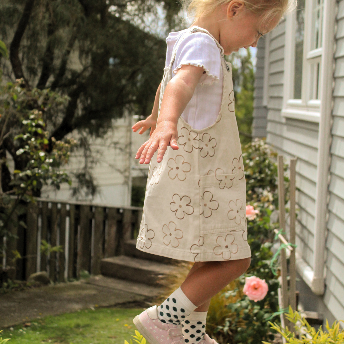 Cream with Dark Green merino wool crew socks for children by Lamington NZ