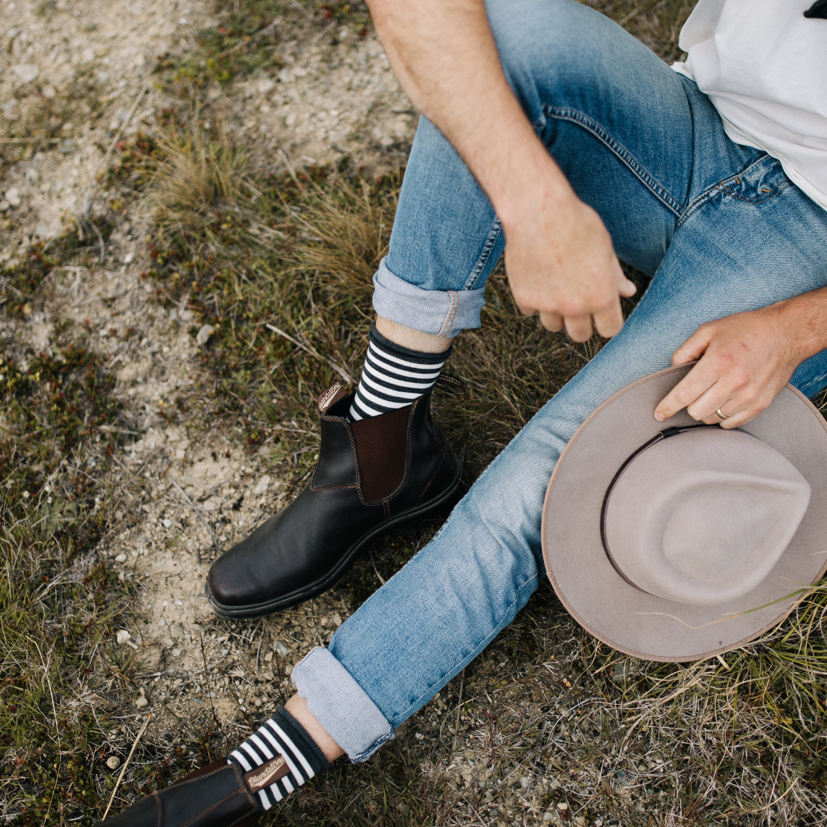 merino wool comfort socks man woman nz grey and white stripes